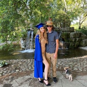 Meet your Posher, Emilia